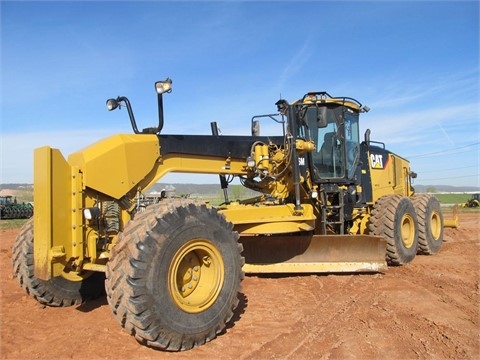 Motoconformadoras Caterpillar 16M