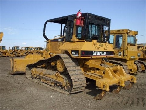 Tractor sobre oruga Caterpillar en venta de segunda mano Ref.: 1405638839615579 No. 2