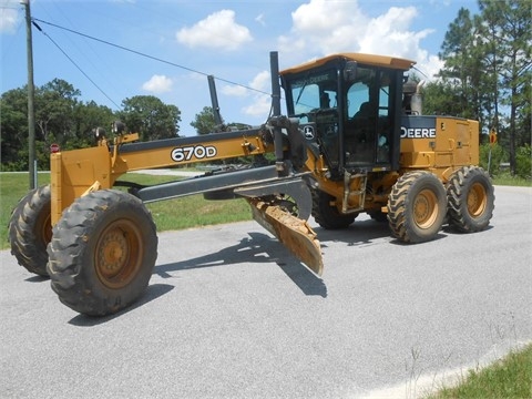 Motoconformadoras Deere 670D