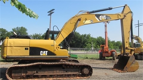  CATERPILLAR 324DL seminueva en perfecto estado Ref.: 1407451611325775 No. 4