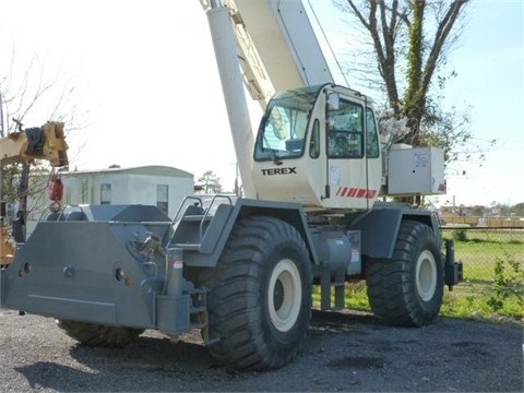 Cranes Terex RT555