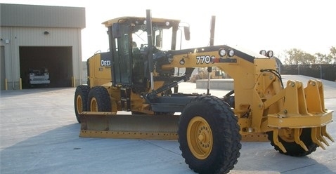  Deere 770G usada a la venta Ref.: 1408022235191747 No. 3