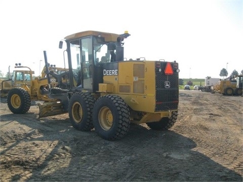  Deere 770D de medio uso en venta Ref.: 1408025324907883 No. 4
