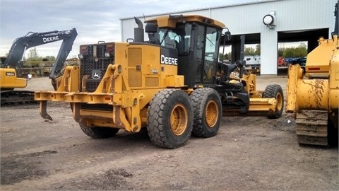 Motoconformadoras Deere 772D