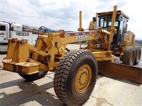  Deere 772CH de segunda mano en venta Ref.: 1408106707733471 No. 3