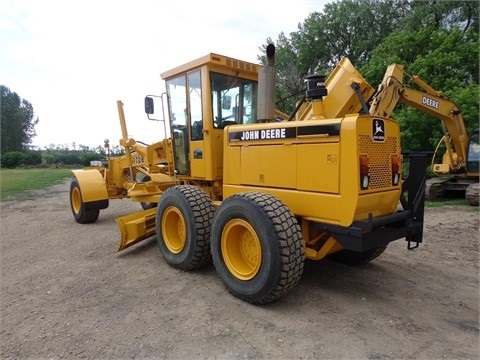  Deere 770BH de segunda mano a la venta Ref.: 1408116798268661 No. 3