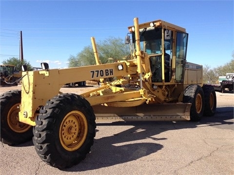 Motoconformadoras Deere 770BH