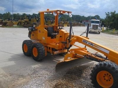 Motor Graders Leeboy 685