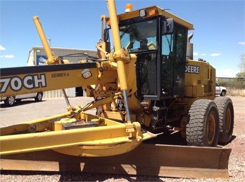  Deere 770CH de segunda mano en venta Ref.: 1408283356908537 No. 4