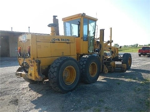 Motoconformadoras Deere 772BH