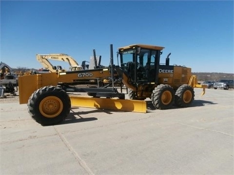 Motoconformadoras Deere 670D