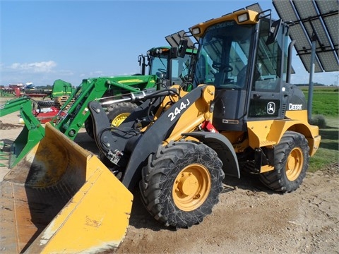 Deere 244J en venta Ref.: 1408643812913831 No. 2