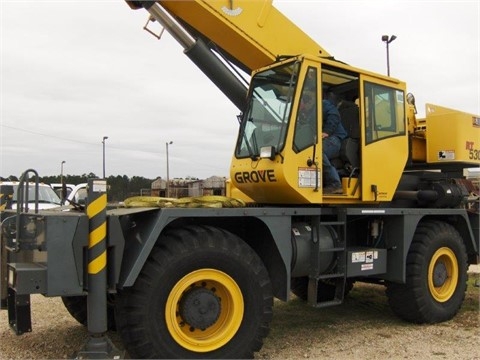 Gruas Grove RT530E