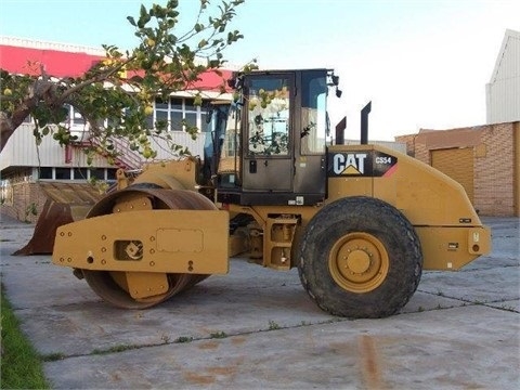 Compactadora Vibratoria Caterpillar CS54