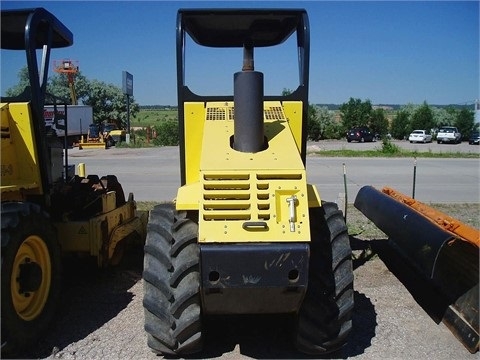 Compactadora Vibratoria Bomag BW145PDH