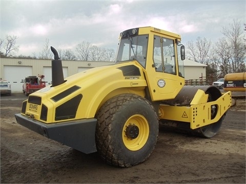  Bomag BW213D usada Ref.: 1410445846331184 No. 4