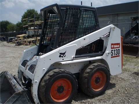 Minicargadores Bobcat S130