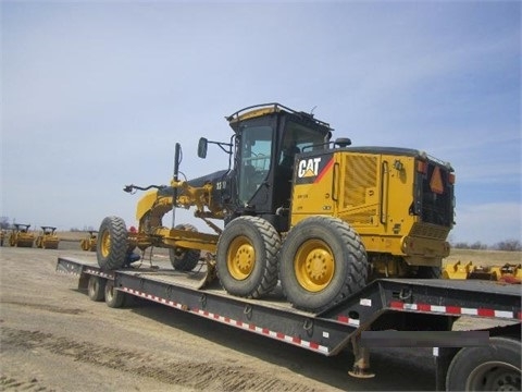 Motoconformadoras Caterpillar 12M