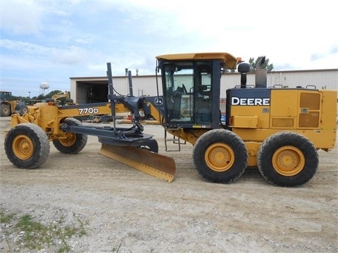 Motoconformadoras Deere 770D