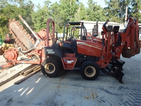 Zanjadora Ditch Witch RT55H