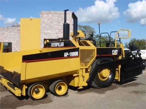 Pavimentadoras Caterpillar AP-1000B