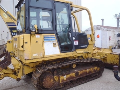 Tractores Sobre Orugas Komatsu D31E de medio uso en venta Ref.: 1412700654386871 No. 2