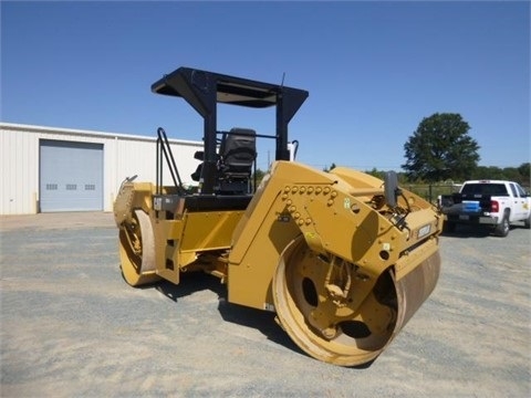 Compactadora Vibratoria Caterpillar CB54