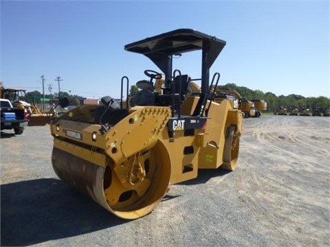 Compactadora Vibratoria Caterpillar CB54 de bajo costo Ref.: 1412895827014556 No. 4