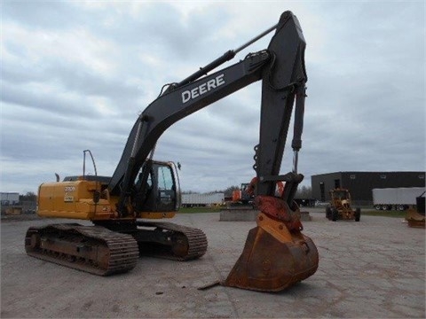 Excavadoras Hidraulicas Deere 270D LC usada a la venta Ref.: 1413389316517147 No. 3