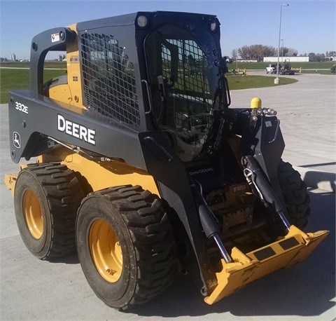 Minicargadores Deere 332