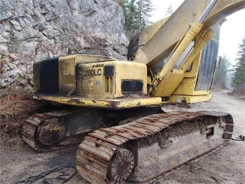Excavadoras Hidraulicas Komatsu PC200 L usada a la venta Ref.: 1413763092346875 No. 3
