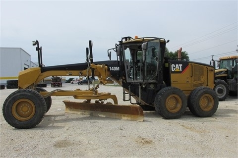 Motoconformadoras Caterpillar 140M