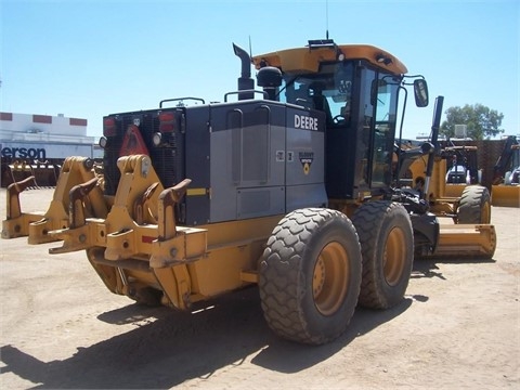 Motoconformadoras Deere 772GP