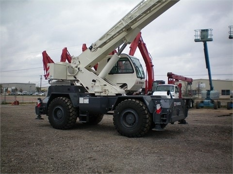 Gruas Terex RT230