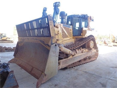 Dozers/tracks Caterpillar D8T