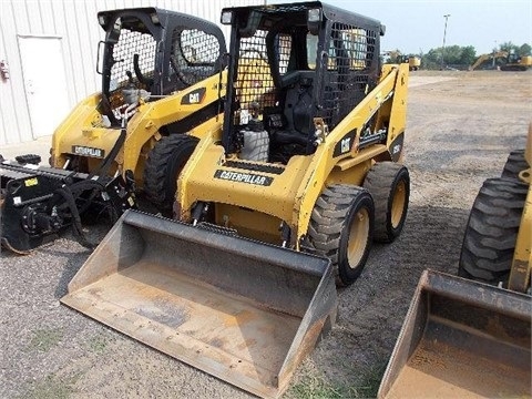 Minicargadores Caterpillar 226B