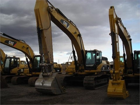 Hydraulic Excavator Caterpillar 330DL