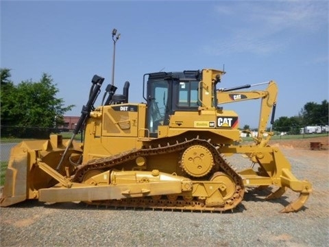 Tractores Sobre Orugas Caterpillar D6T