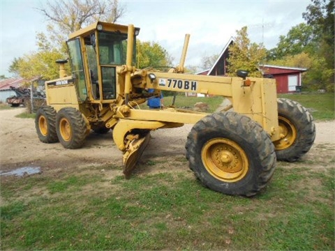 Motoconformadoras Deere 770BH