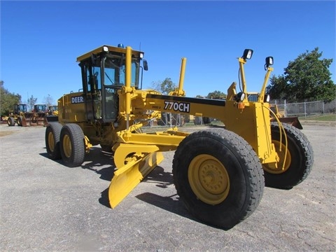 Motoconformadoras Deere 770CH