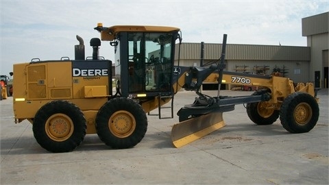 Motoconformadoras Deere 770D usada en buen estado Ref.: 1415393150060619 No. 3