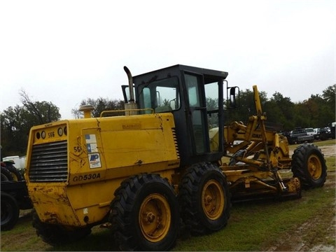 Motoconformadoras Komatsu GD530A-2BC en venta Ref.: 1415649382742575 No. 2