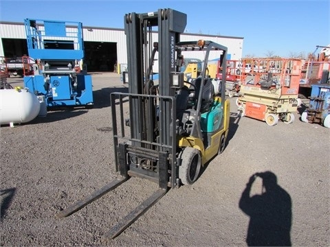 Freightelevator Komatsu FG30HT