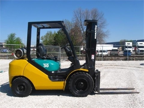 Montacargas Komatsu FG30HT importada de segunda mano Ref.: 1415723019876303 No. 2