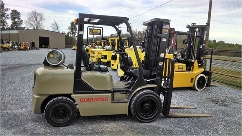 Montacargas Komatsu FG30HT