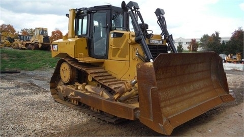 Tractores Sobre Orugas Caterpillar D6T