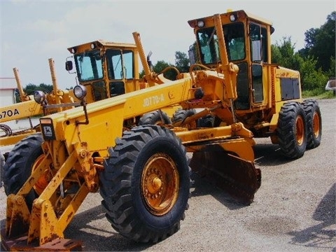 Motoconformadoras Deere 770A