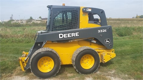 Minicargadores Deere 332