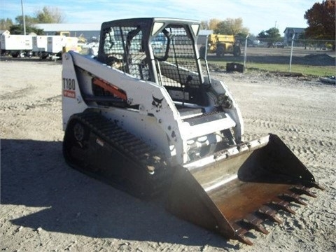 Minicargadores Bobcat T180