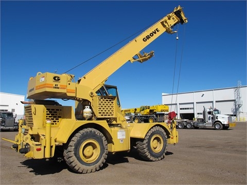 Gruas Grove RT528C